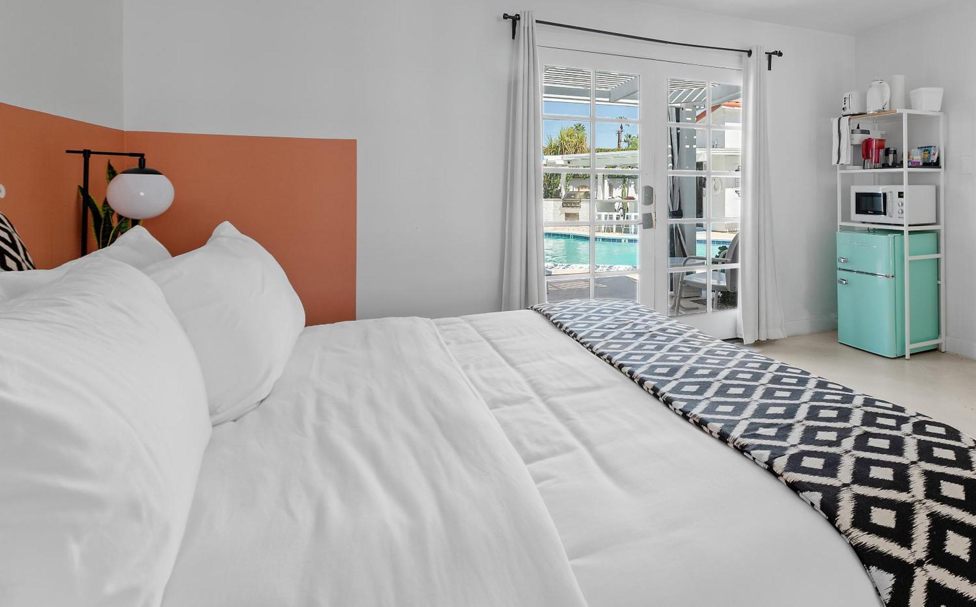 Natural Palm Springs Escape Poolside Plus Downtown Hotel Екстериор снимка