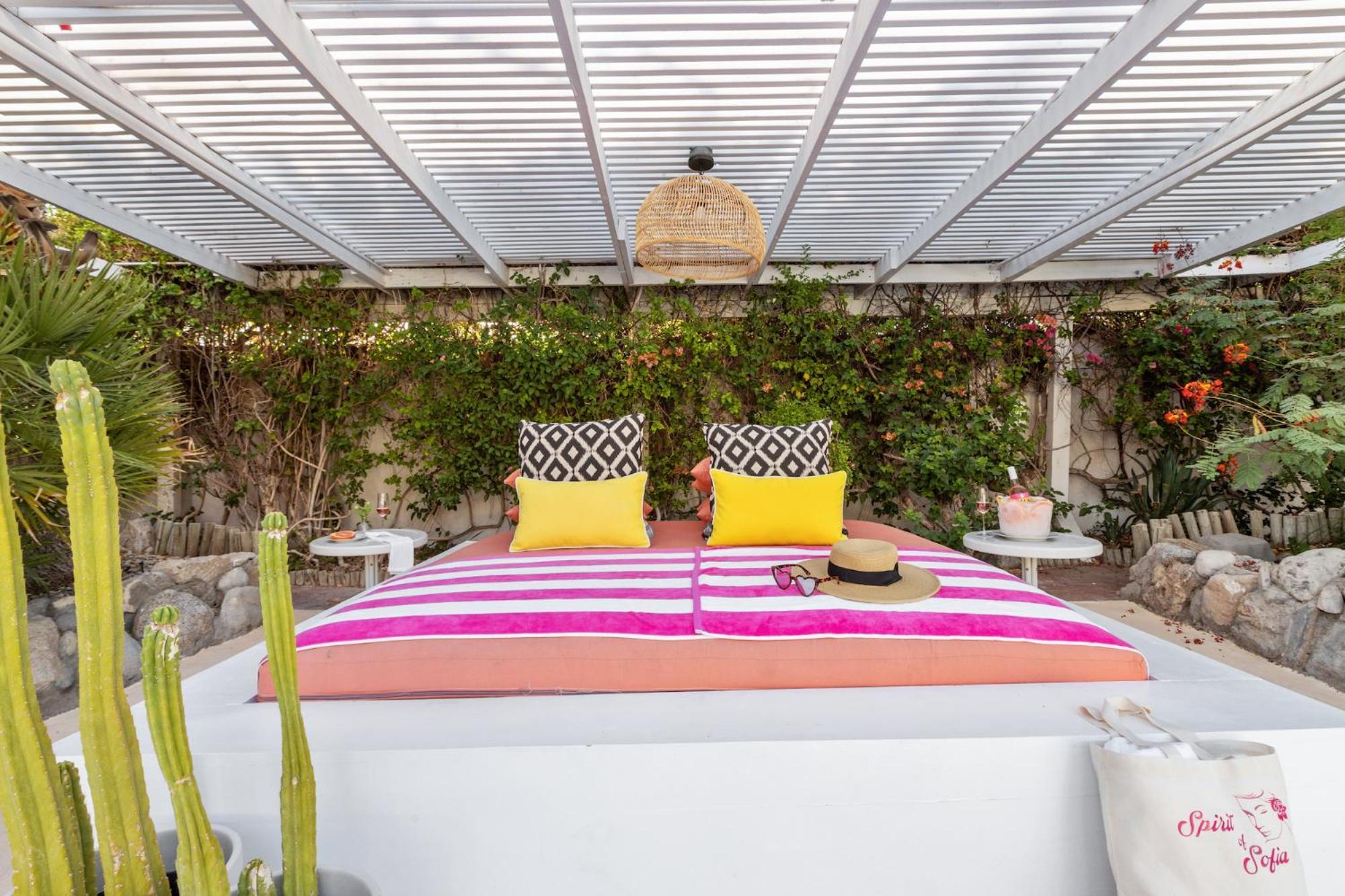 Natural Palm Springs Escape Poolside Plus Downtown Hotel Екстериор снимка